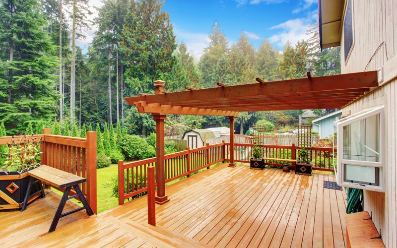 custom deck services