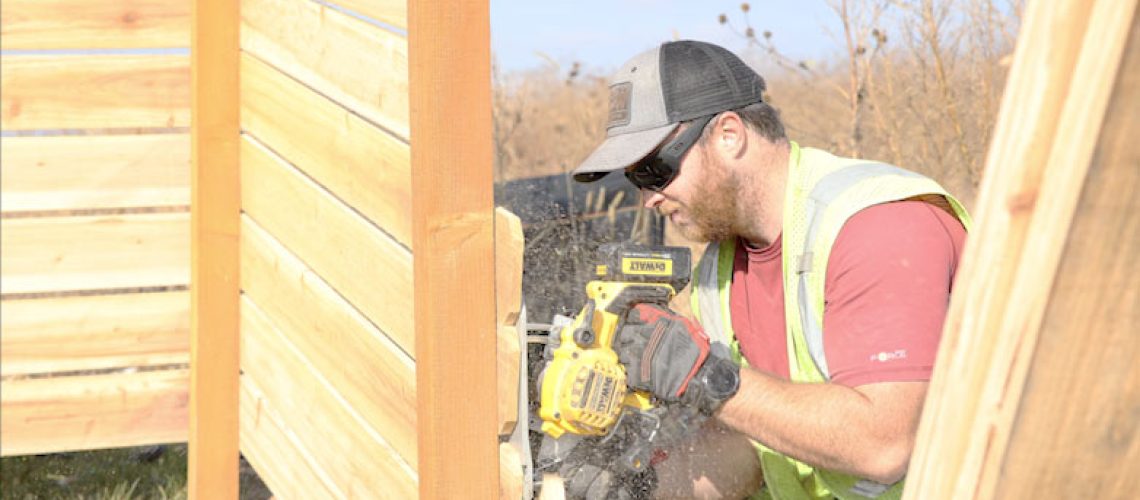 Professional Wood Fence Contractors